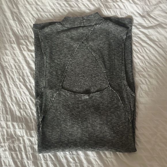 GREY BODYCON DRESS - Picture 2 of 2